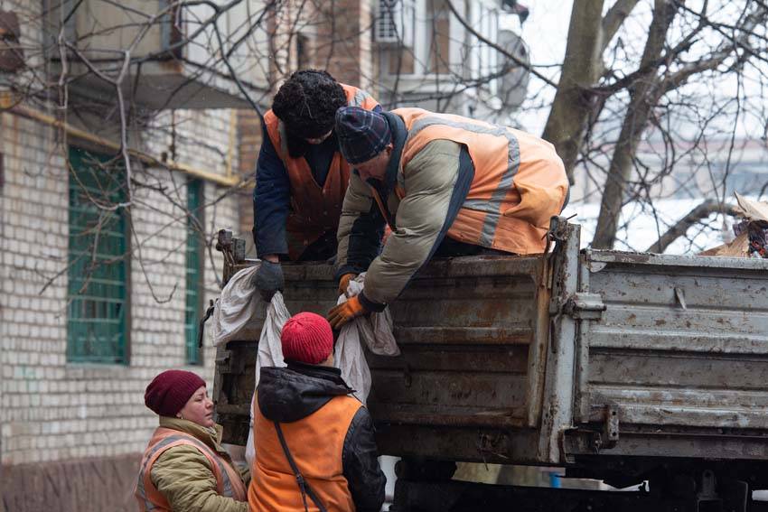 Ukrayna'dan yürek yakan savaş görüntüleri 26